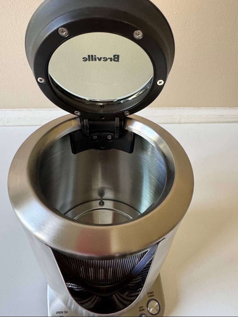 Breville BKE820XL IQ Kettle 7-Cup Electric Kettle Brushes Stainless Steel - Picture 5 of 12